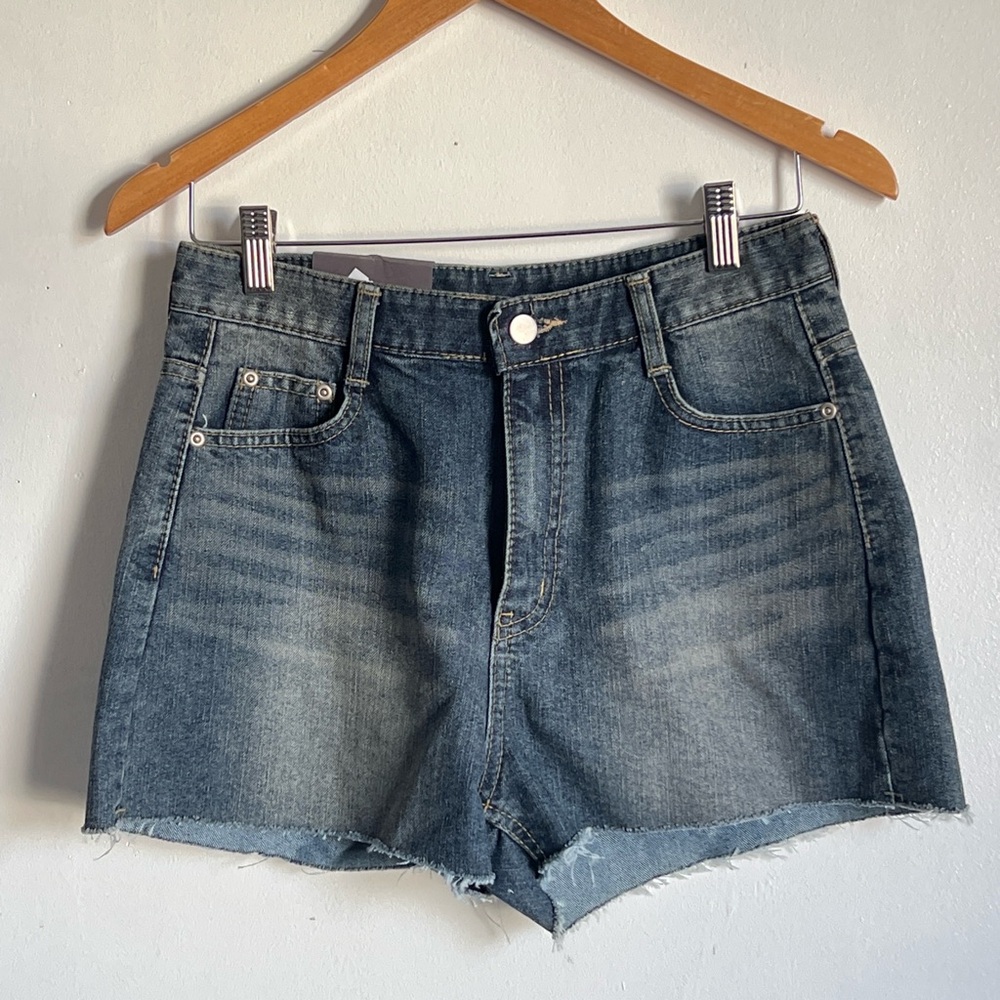 Wide leg denim shorts